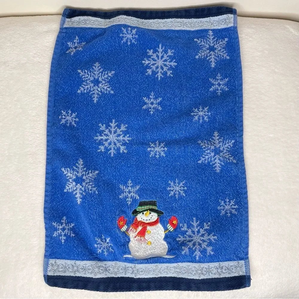 Linens N Things Hand Towels Set of 2 Snowman Holiday Christmas Blue White Red